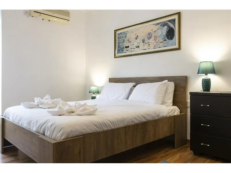 Sliema 2 Bedroom Apartment-Hosted By Sweetstay 0*,  Μάλτα