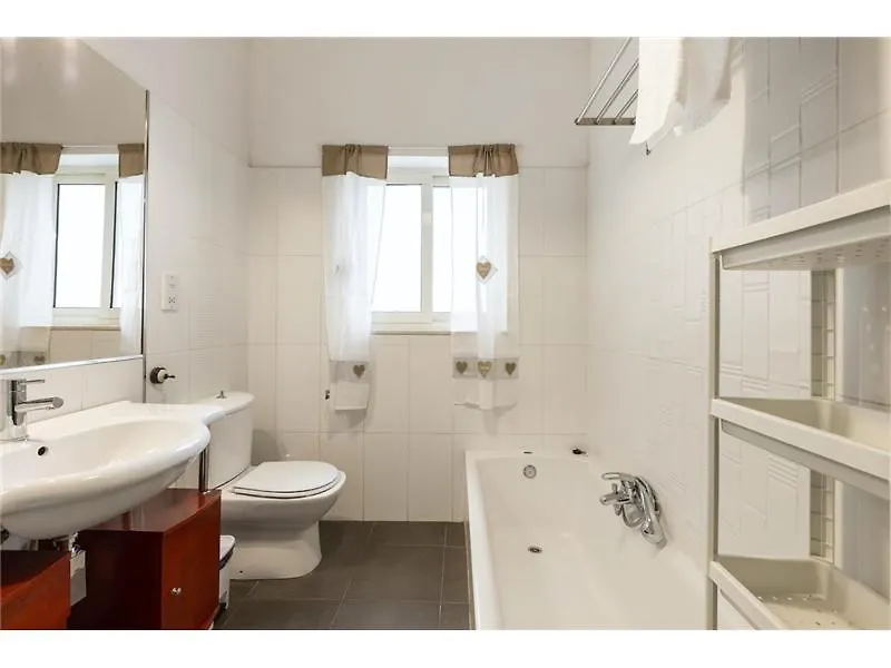 Sliema 2 Bedroom Apartment-Hosted By Sweetstay