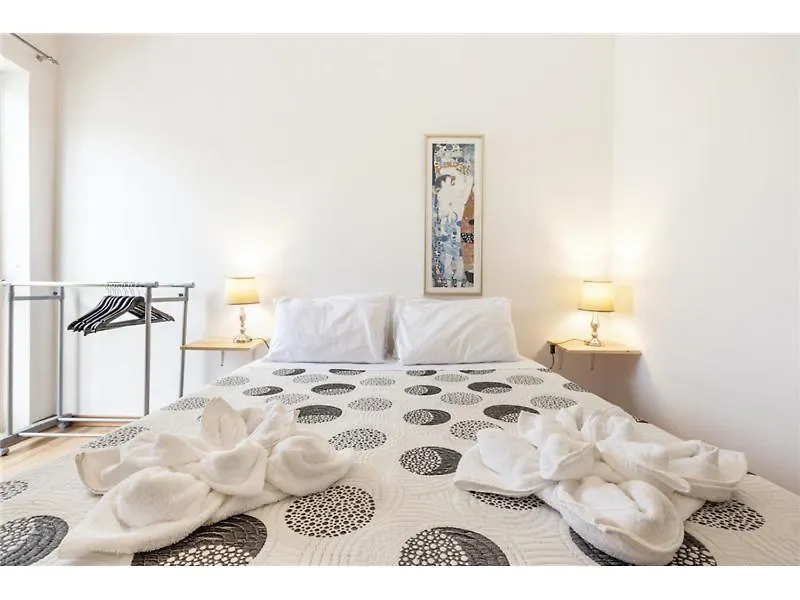 Sliema 2 Bedroom Apartment-Hosted By Sweetstay