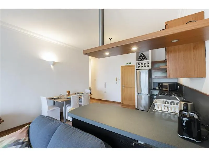 Sliema 2 Bedroom Apartment-Hosted By Sweetstay Apartment